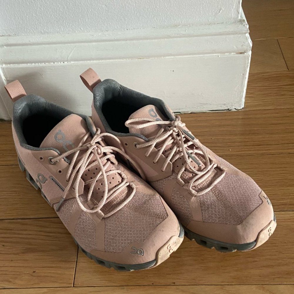 On Cloud Running Shoes